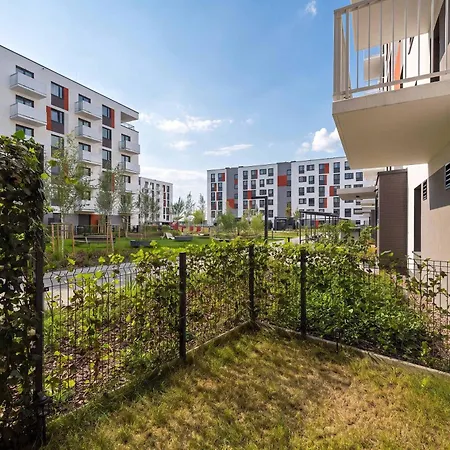 Cozy With Garden And Place To Work By Renters