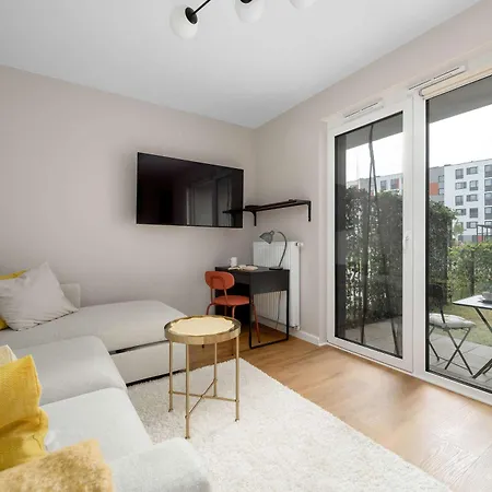 Apartament Cozy With Garden And Place To Work By Renters *